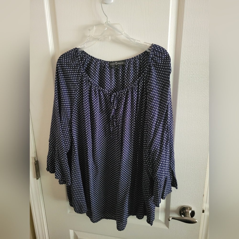 3x navy and white polka dot with ruffle sleeve